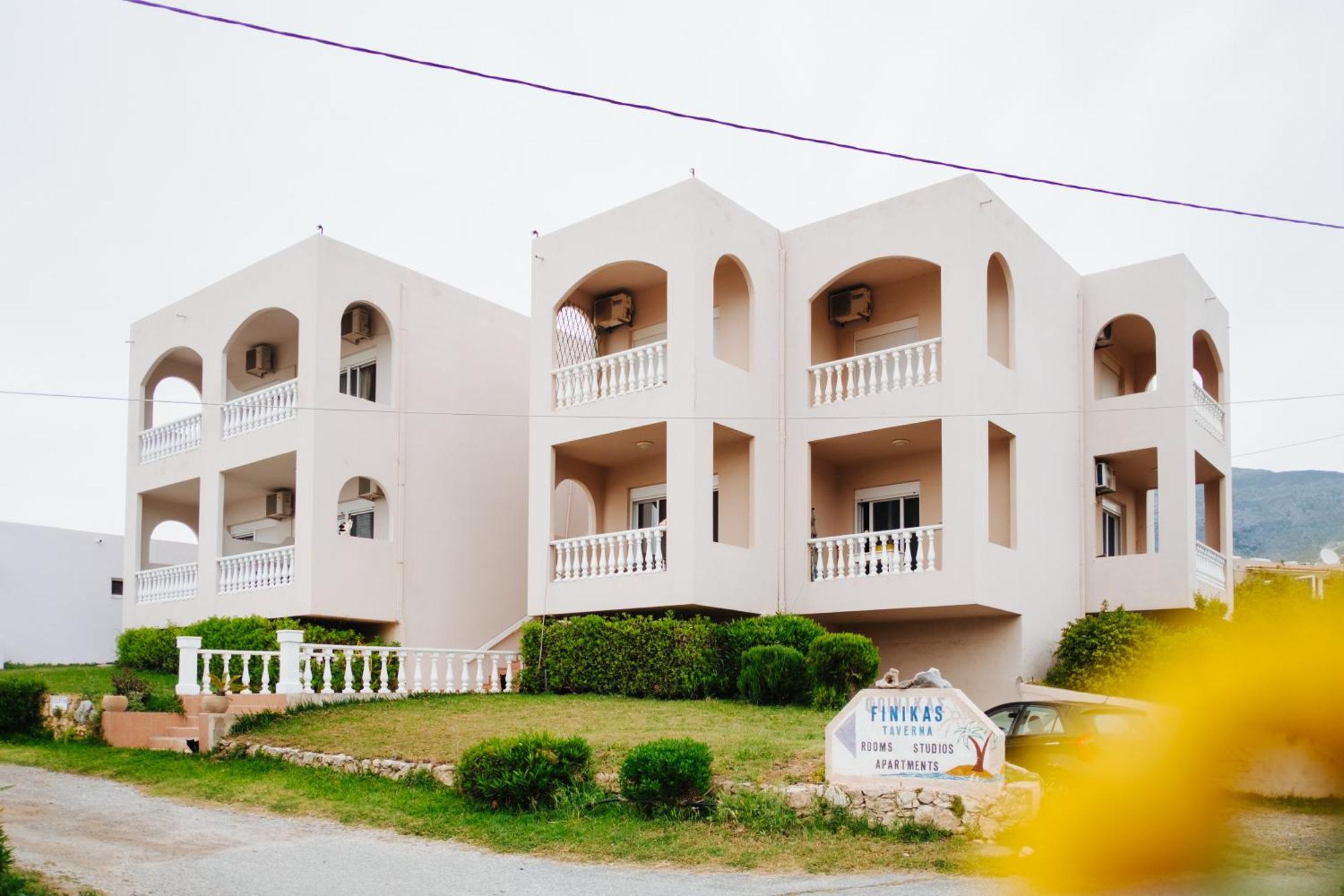 Finikas Apartments Plakiás Eksteriør bilde